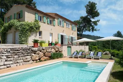 Image de Mas des Violettes – Villa de vacances de luxe dans les Alpes-Maritimes