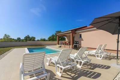 Image de Villa Stocozzi (Istria - Štokovci)