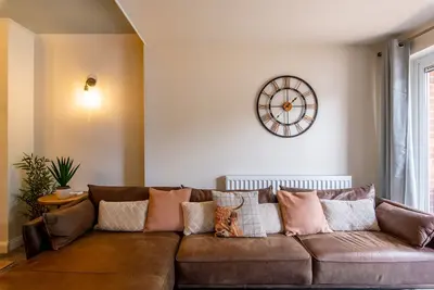 Image de Spacious 4-Br Bungalow with Free Parking