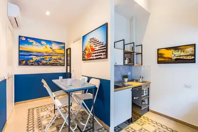 Image de Central Station Apts by Wonderful Italy - Pozzuoli