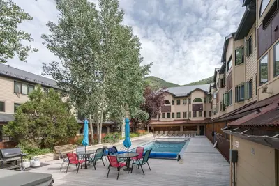 Lulu-North Chute by Curate Telluride-Pool, Hot tub, Walkable, Town, Res Parking