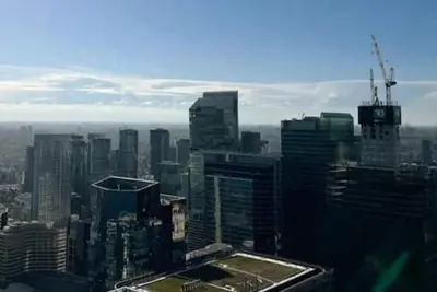 Image de Brand New Condo Downtown Toronto beside Cn Tower