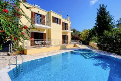 Image de Villa Aloni in Paxi with 2 bedrooms and 3 bathrooms