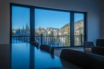 Image de Le Chalet Saint-Cerf - Ski, Spa and Waterfront