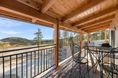 Image de New Across from Terry Peak Hot tub Spacious
