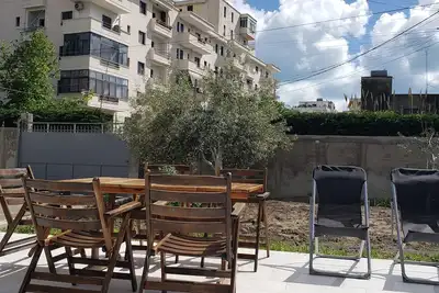 Image de Cozy apartment with a garden - less than 200 meters away from the seashore