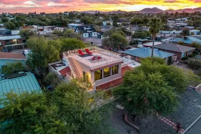 Image de Central Home w/ Panoramic Views - 1. 3 miles to UofA / 3. 5 miles to downtown