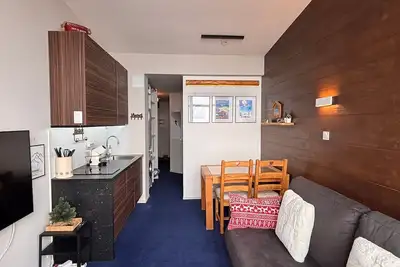 Image de Appartement rénové Falaise avec balcon