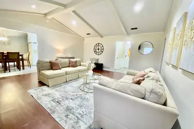 Blue Jay's Magnolia - 3br 2ba - Family Friendly