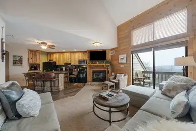 Image de Seven Springs, Sleeps 8 / 3br, Ski In/Out, Pool