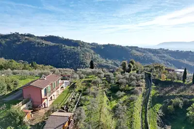 Image de Villa à Fosdinovo avec 2 chambres à coucher, 5 couchages
