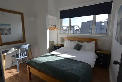 Image de Appartement-de Luxe-first floor no pets-Salle de bain privée séparée-Vue sur. . .