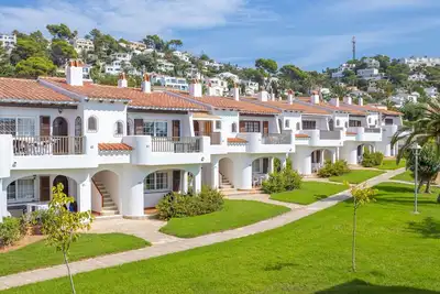 Image de 2 Bedroom Apartment, 200m to Son Bou Beach