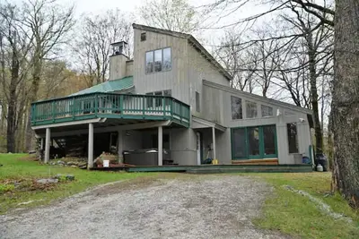 Image de Ski House with Hot Tub/Pool table 5 mins to slope