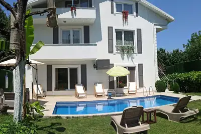 Image de VİLLA Atlas 12- 16 KİŞİLİK 6 Oda 5 Banyo