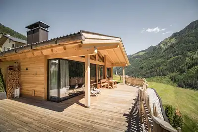 Image de Chalet \"Berg\" avec vue sur les montagnes, terrasse privée et Wi-Fi