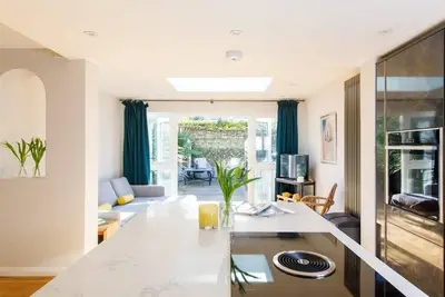 Image de Terraced Townhouse Close to City Centre