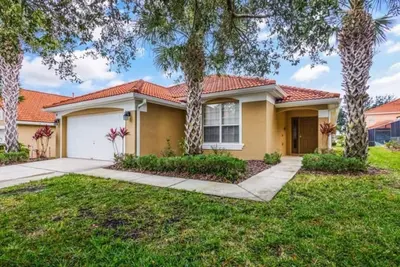 Image de ⭐⭐New Listing | 4 Bed \/ 3 Bath Villa on the Gated Community of Solana⭐⭐