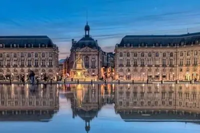 Image de Charmant appartement duplex 65m2 près du Jardin Public / Centre