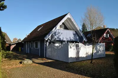 Image de Schönes Ferienhaus in Blockbohlen-bauweise