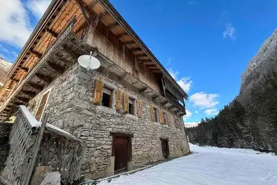 Séjournez dans cette authentique ferme récemment rénovée