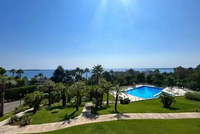 Image de A085 Superbe vue Mer/Piscine/Tennis Golfe Juan