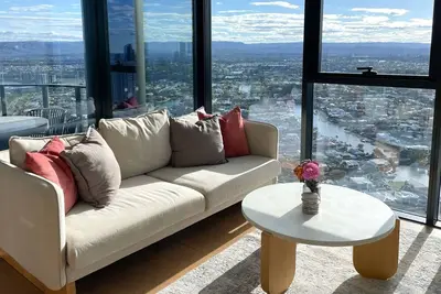Image de Broadbeach Island 2 Bedroom Casino Apartment - CoastHM