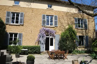 Image de Maison de campagne au cœur du beaujolais