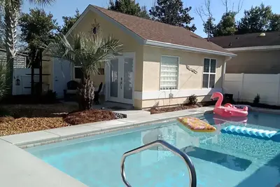 Image de Villa Playa, amazing for singles or couples! Private pool. Walk to beach.