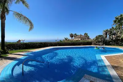 Image de Appartement de vacances pour 6 personnes env. 100 qmà Nerja, Andalousie (Costa del Sol)