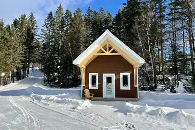 Image de Mini chalet #1 près de la rivière