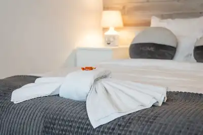 Image de Luxury Cozy Studio near Lujerului Subway station