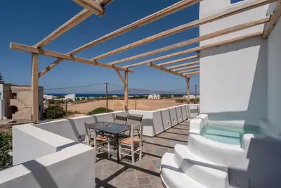 Image de Appartement à l'hôtel 'Irida Sunny Family' avec vue mer, Wi-Fi et climatisation