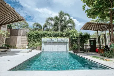 Image de Luxury1BR Studio Apartment, Adults Only, with shared pool & great location!