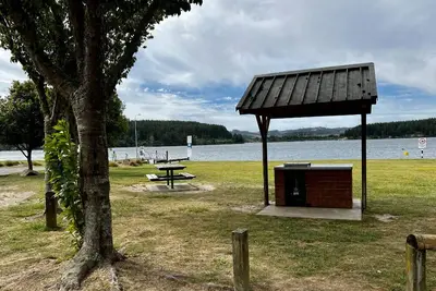 Image de Mangakino Lake Front. Best view in town. \n5 min walk to golf course and lake. \n\n