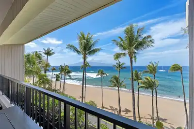 Image de Oceanfront Sunsets & Elevated Island Living | Sleeps 6 at Kaanapali Alii