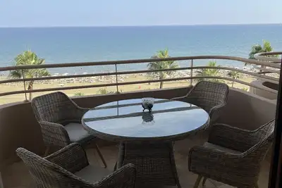 Image de Finikoudes Beech front views Carisa Ithaki