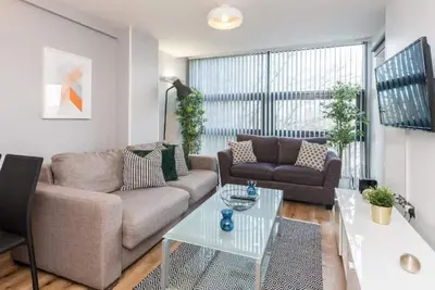 Host & Stay | Standish Street Living