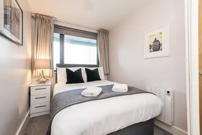 Host & Stay | Standish Street Place