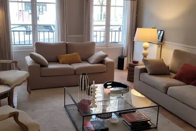 Image de Appartement Pour 5 Personnes Résidence Arborée, Proche Gare / Parc du Château