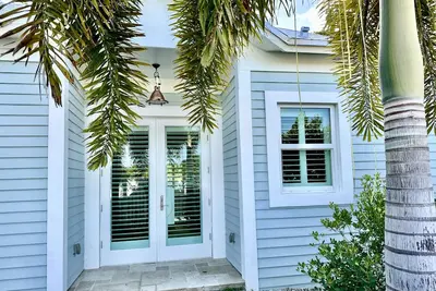 Image de Caribbean style home Islamorada - Oceanfront resort privileges.