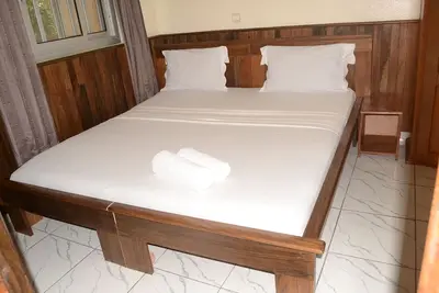 Chambres doubles supérieures Petit Dejeuner inclus Psicine Plage réservée Wifi
