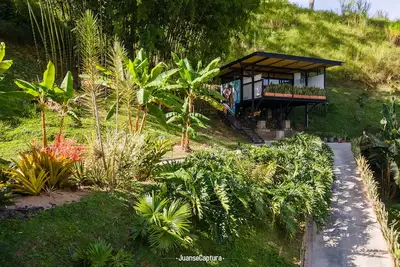 Image de Cabañas de Lujo en Medio de la Naturaleza a Solo 40 min de Medellín