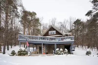 Image de Cozy Paradise Home In The Woods!