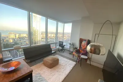 Image de Bay View & Luxury Amenities in downtown Sf!
