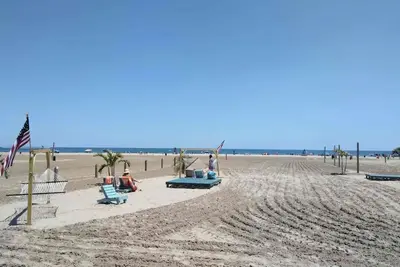 Image de Racine Wi North Beach Modern Getaway