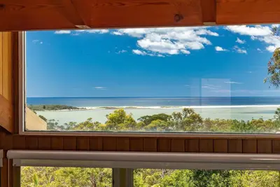 Coastal Cove - stunning views across Sandbar View