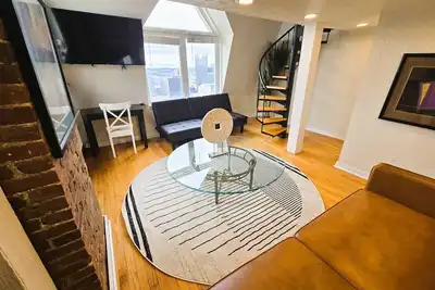 Image de Skyline at Your Door - Studio with a View