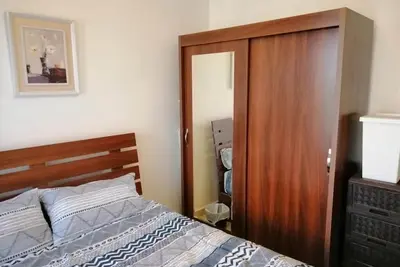 Image de Overlooking balcony view next to Netherland embassy. Spacious furnished studio.