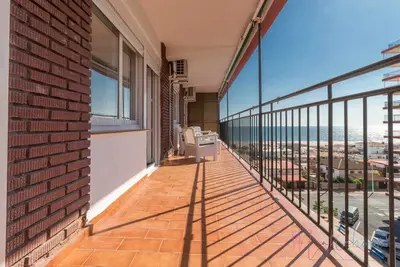 Image de Tres Dormitorios, vistas al mar, Junto a la Playa